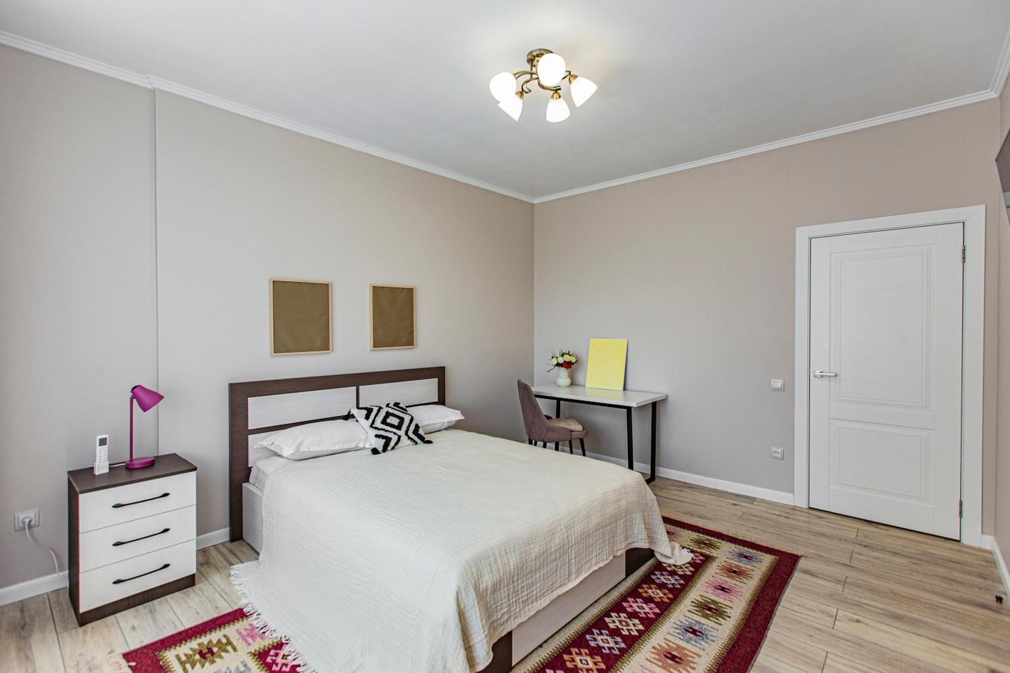 2 Room Apartment In The Center Almaty Exterior foto